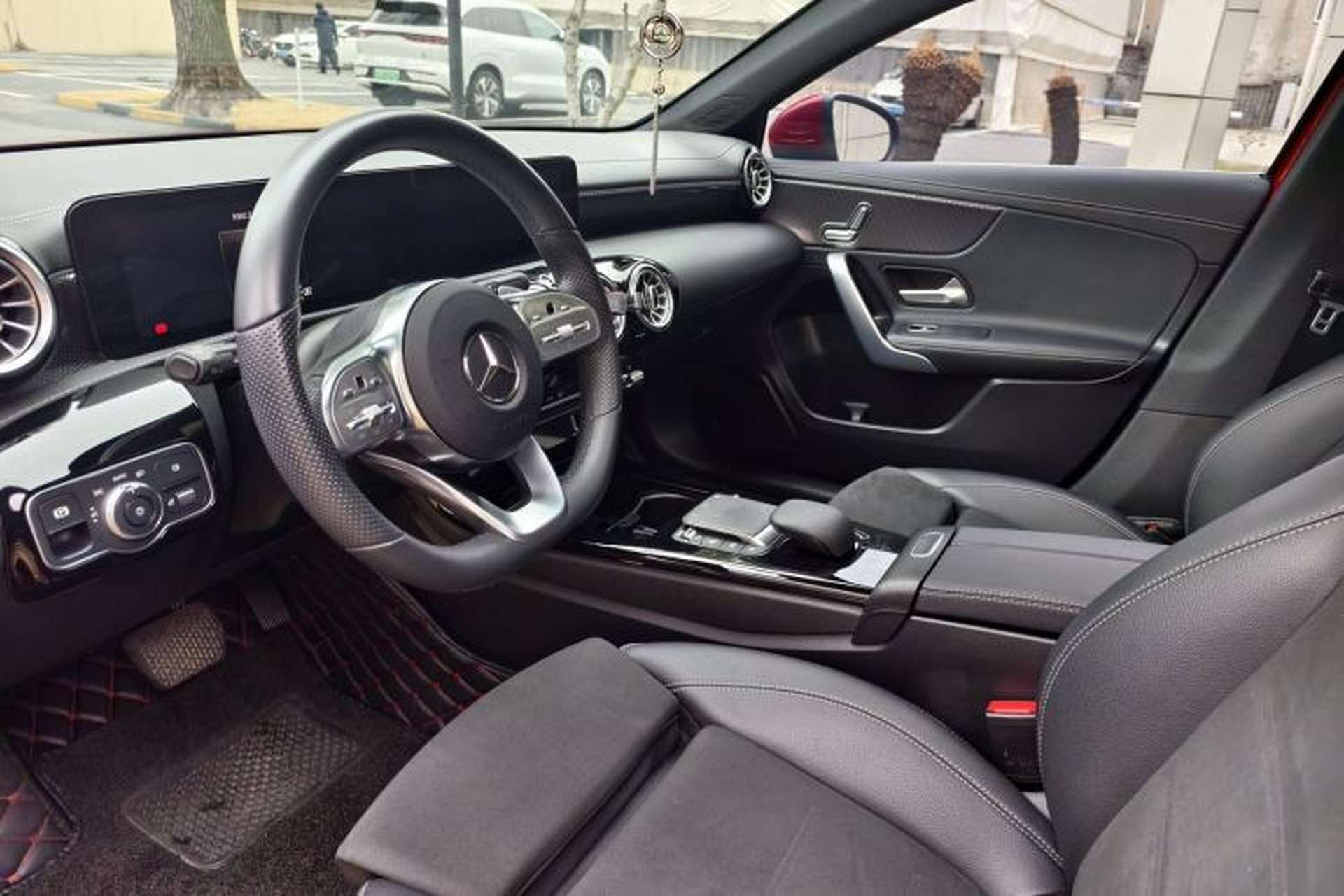 Used Mercedes-Benz A-Class 2020 Restyled A 200 L Sport Sedan Fashion Version Interior 1