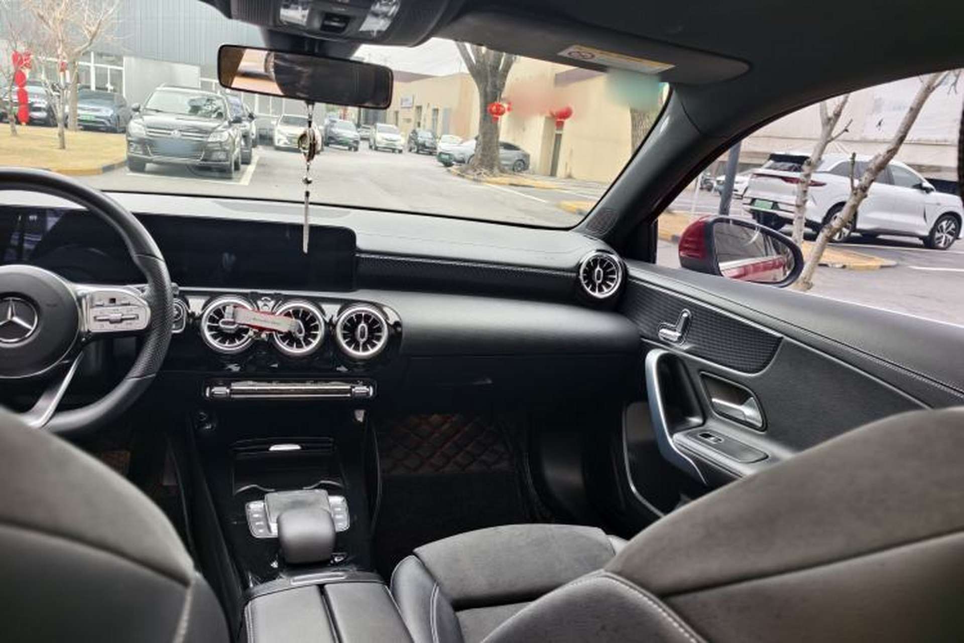 Used Mercedes-Benz A-Class 2020 Restyled A 200 L Sport Sedan Fashion Version Interior 11