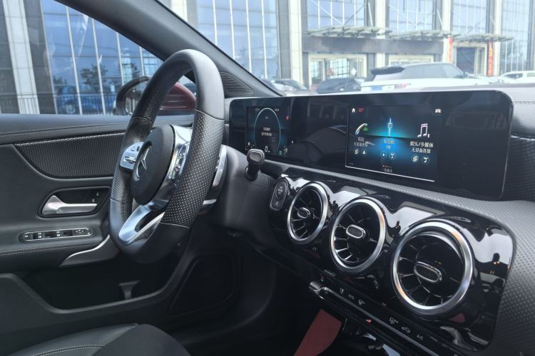 Used Mercedes-Benz A-Class 2020 A 180 L Sport Sedan Interior 5