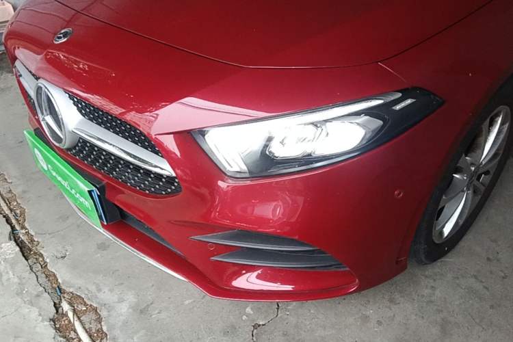 Used Mercedes-Benz A-Class 2020 Restyled A 200 L Sport Sedan Fashion Version Left Front Headlight