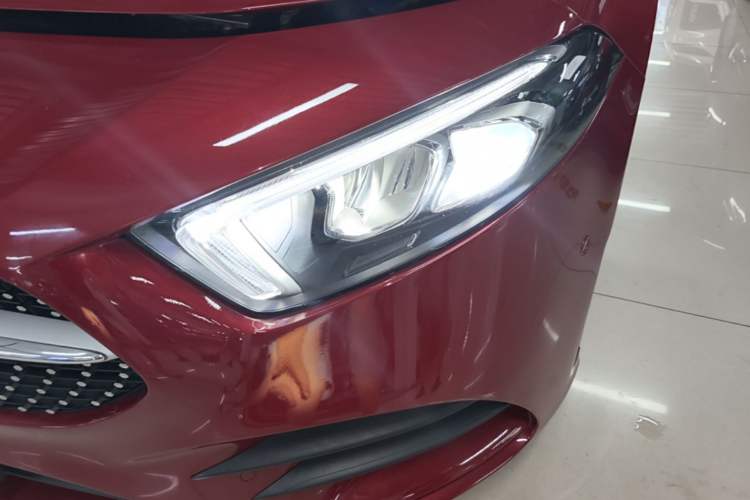 Used Mercedes-Benz A-Class 2020 Restyled A 200 L Sport Sedan Fashion Version Left Front Headlight