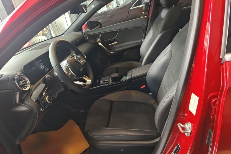 Used Mercedes-Benz A-Class 2020 Restyled A 200 L Sport Sedan Fashion Version Left Front Seat