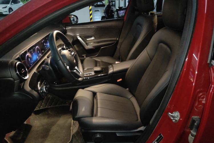 Used Mercedes-Benz A-Class 2020 Restyled A 200 L Sport Sedan Fashion Version Left Front Seat