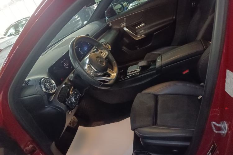 Used Mercedes-Benz A-Class 2020 Restyled A 200 L Sport Sedan Fashion Version Left Front Seat