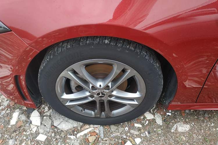Used Mercedes-Benz A-Class 2020 Second Facelift A 180 L Sport Sedan Left Front Wheel Hub