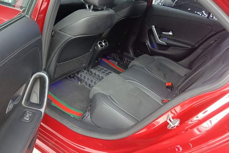 Used Mercedes-Benz A-Class 2020 Restyled A 200 L Sport Sedan Fashion Version Left Rear Seat