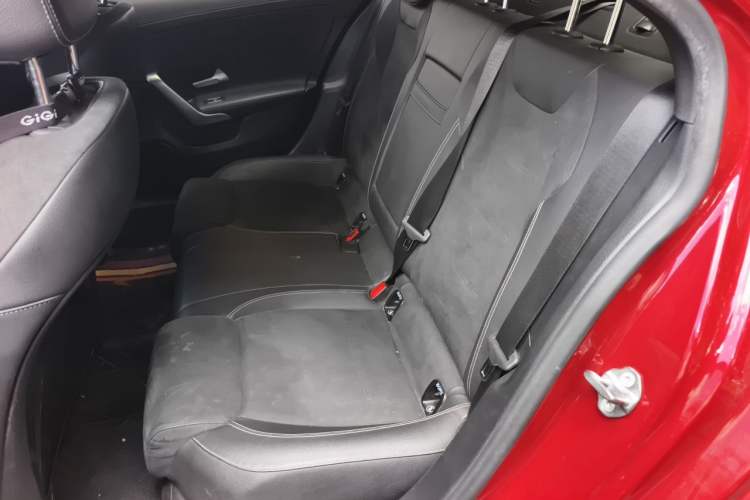 Used Mercedes-Benz A-Class 2020 Restyled A 200 L Sport Sedan Fashion Version Left Rear Seat