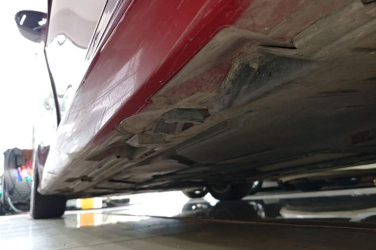 Used Mercedes-Benz A-Class 2020 A 200 L Sport Sedan Left Side Sill