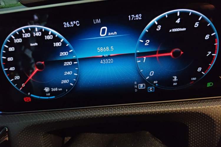 Used Mercedes-Benz A-Class 2020 Restyled A 200 L Sport Sedan Fashion Version Odometer Close Up
