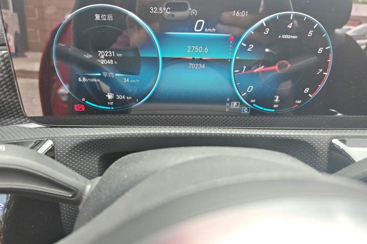 Used Mercedes-Benz A-Class 2020 Restyled A 200 L Sport Sedan Fashion Version Odometer Close Up