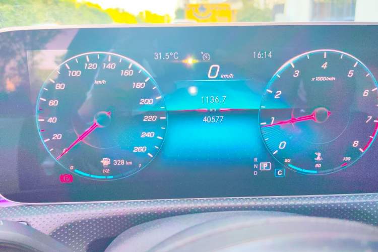 Used Mercedes-Benz A-Class 2020 Restyled A 200 L Sport Sedan Fashion Version Odometer Close Up