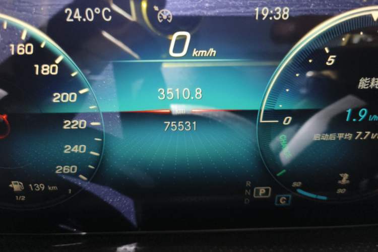 Used Mercedes-Benz A-Class 2020 Restyled A 200 L Sport Sedan Fashion Version Odometer Close Up