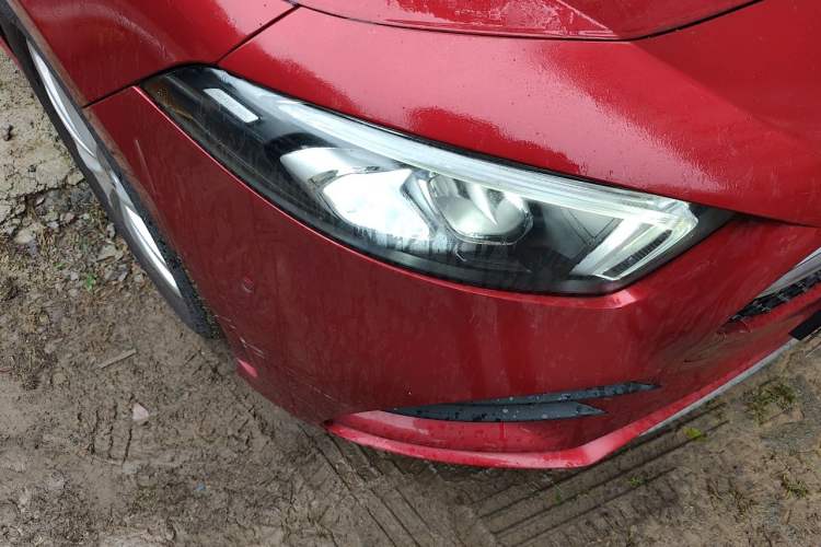 Used Mercedes-Benz A-Class 2020 Restyled A 200 L Sport Sedan Fashion Version Right Front Headlight