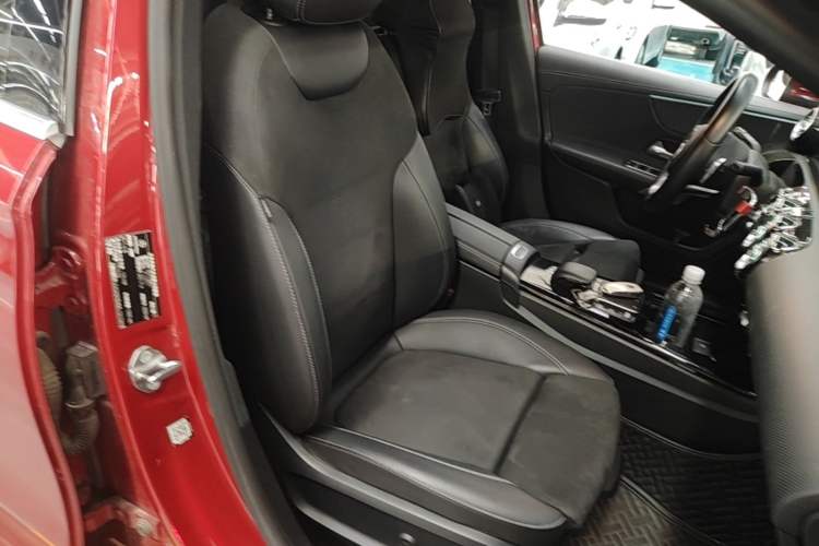 Used Mercedes-Benz A-Class 2020 Restyled A 200 L Sport Sedan Fashion Version Right Front Seat