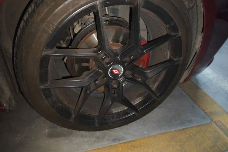Used Mercedes-Benz A-Class 2020 A 180 L Right Front Wheel Hub