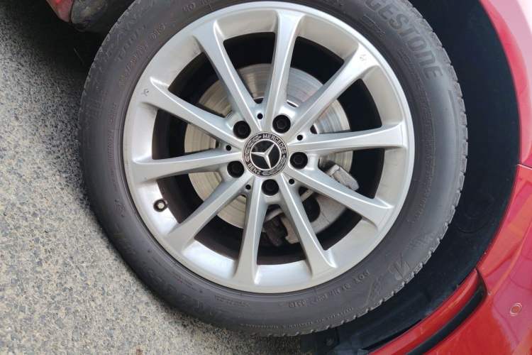 Used Mercedes-Benz A-Class 2020 A 200 L Sport Sedan Right Front Wheel Hub