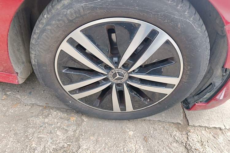 Used Mercedes-Benz A-Class 2020 A 180 L Sport Sedan Right Front Wheel Hub