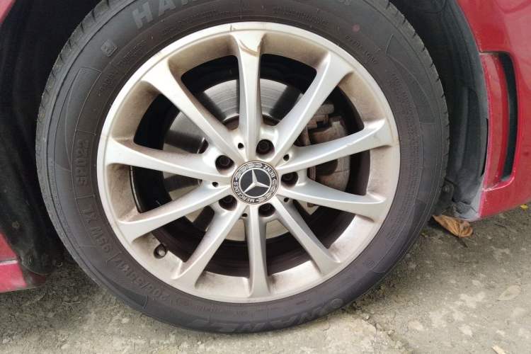 Used Mercedes-Benz A-Class 2020 A 200 L Sport Sedan Right Front Wheel Hub