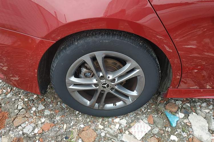 Used Mercedes-Benz A-Class 2020 Second Facelift A 180 L Sport Sedan Right Rear Wheel Hub