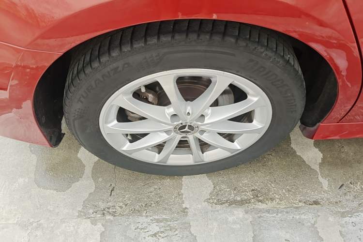 Used Mercedes-Benz A-Class 2020 Restyled A 200 L Sport Sedan Fashion Version Right Rear Wheel Hub