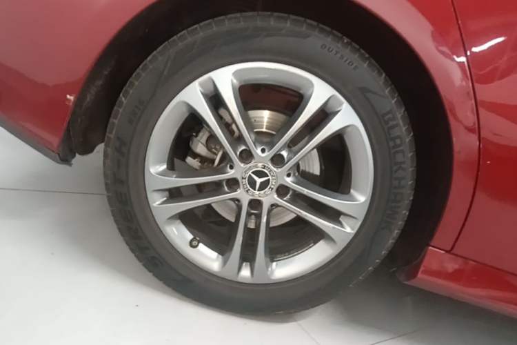 Used Mercedes-Benz A-Class 2020 Second Facelift A 180 L Sport Sedan Right Rear Wheel Hub