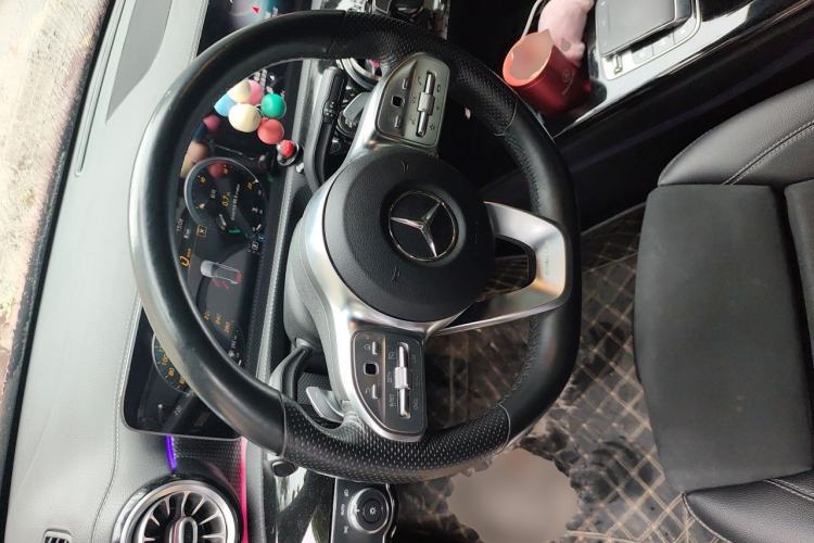 Used Mercedes-Benz A-Class 2020 Restyled A 200 L Sport Sedan Fashion Version Steering Wheel