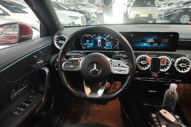 Used Mercedes-Benz A-Class 2020 Restyled A 200 L Sport Sedan Fashion Version Steering Wheel