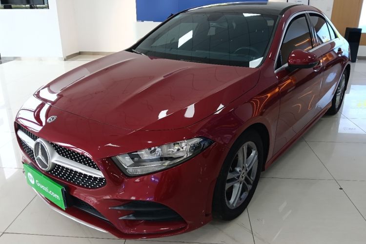 Used Mercedes-Benz A-Class 2020 Second Facelift A 180 L Sport Sedan Guazi used car, China used car export, Used car for sale, Used cars, Cheapest cars for sale