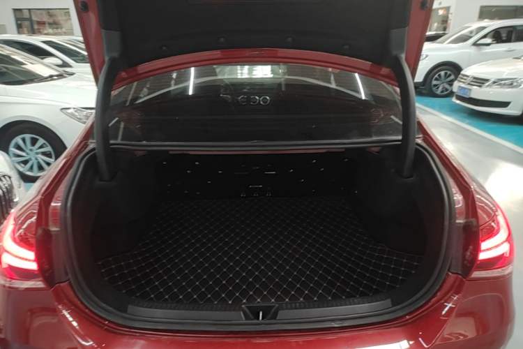 Used Mercedes-Benz A-Class 2020 Restyled A 200 L Sport Sedan Fashion Version Trunk