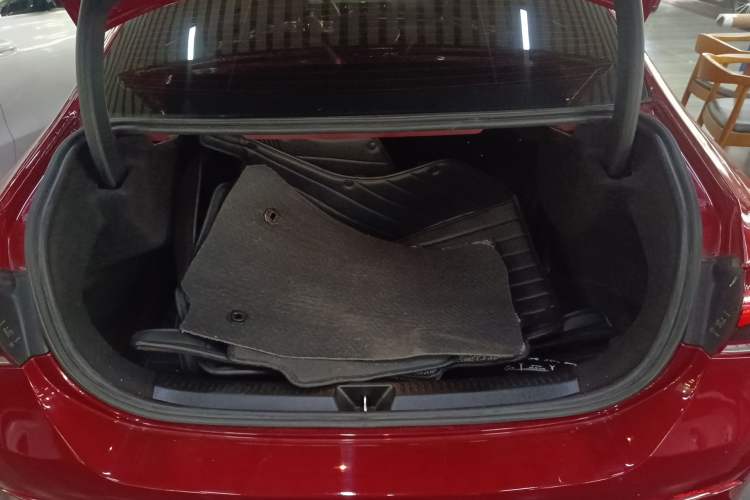 Used Mercedes-Benz A-Class 2020 Restyled A 200 L Sport Sedan Fashion Version Trunk