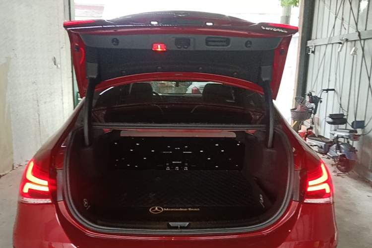Used Mercedes-Benz A-Class 2020 Restyled A 200 L Sport Sedan Fashion Version Trunk