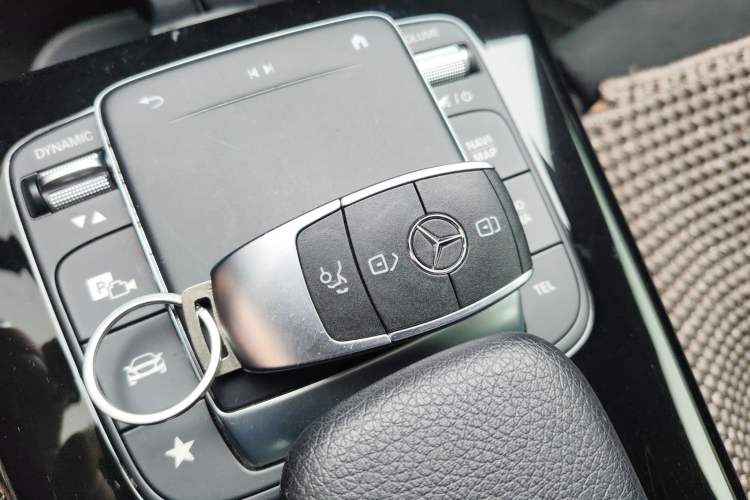 Used Mercedes-Benz A-Class 2020 Restyled A 200 L Sport Sedan Fashion Version Vehicle Key