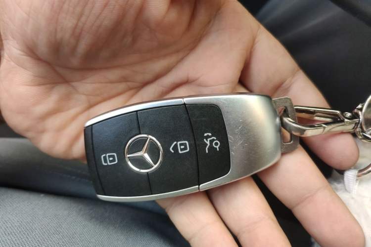 Used Mercedes-Benz A-Class 2020 Restyled A 200 L Sport Sedan Fashion Version Vehicle Key