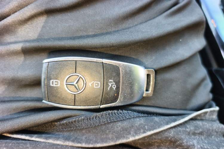 Used Mercedes-Benz A-Class 2020 Restyled A 200 L Sport Sedan Fashion Version Vehicle Key