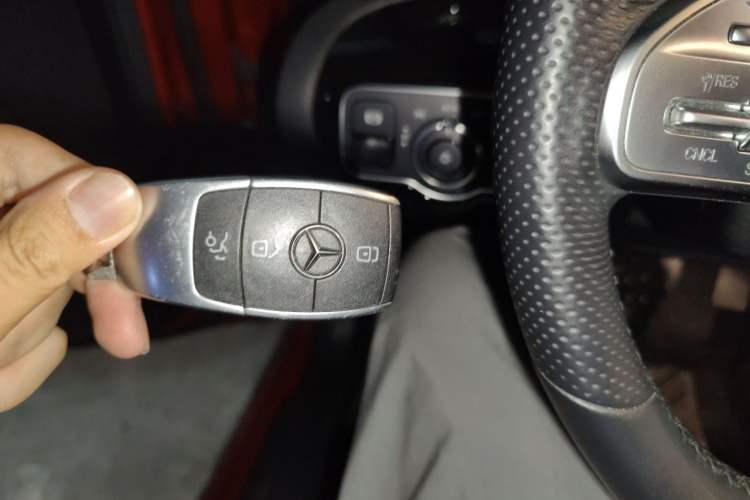 Used Mercedes-Benz A-Class 2020 Restyled A 200 L Sport Sedan Fashion Version Vehicle Key
