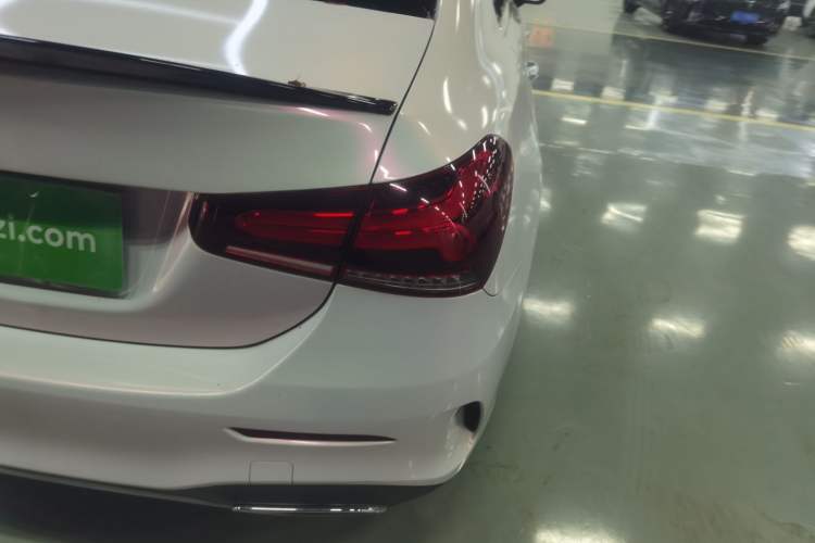 Used Mercedes-Benz A-Class 2020 Restyled A 200 L Sport Sedan Fashion Version Right Rear Taillight