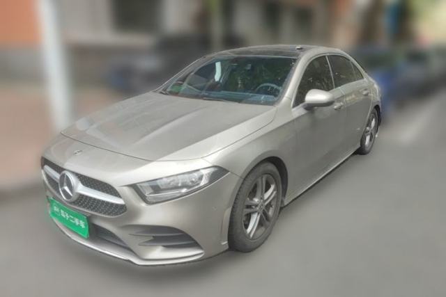 Used Mercedes-Benz A-Class 2020 Facelift A 180 L Sport Sedan Special Configuration
