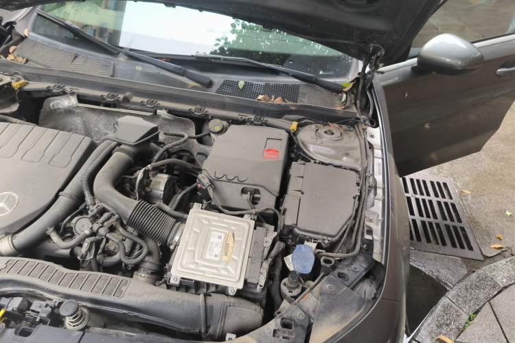 Used Mercedes-Benz A-Class 2020 A 180 Engine Bay Left