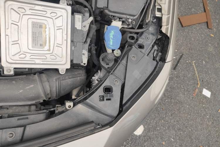 Used Mercedes-Benz A-Class 2020 A 200 L Sport Sedan Engine Bay Left