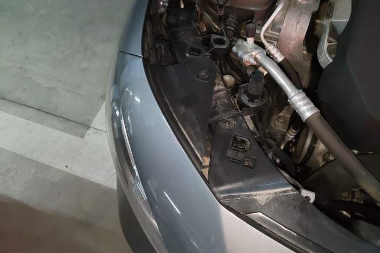 Used Mercedes-Benz A-Class 2020 Second Facelift A 180 L Sport Sedan Engine Bay Right