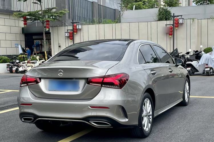 Used Mercedes-Benz A-Class 2020 Restyled A 200 L Sport Sedan Fashion Version Exterior 6