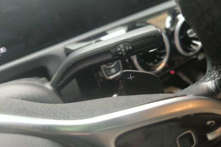 Used Mercedes-Benz A-Class 2020 A 180 Gear Lever