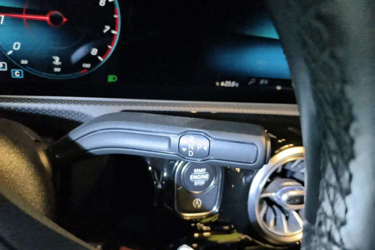 Used Mercedes-Benz A-Class 2020 Restyled A 200 L Sport Sedan Fashion Version Gear Lever