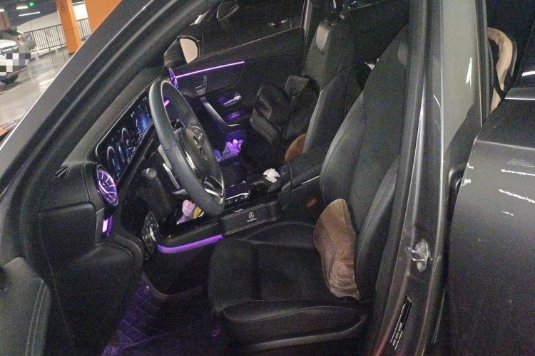 Used Mercedes-Benz A-Class 2020 Restyled A 200 L Sport Sedan Fashion Version Left Front Seat