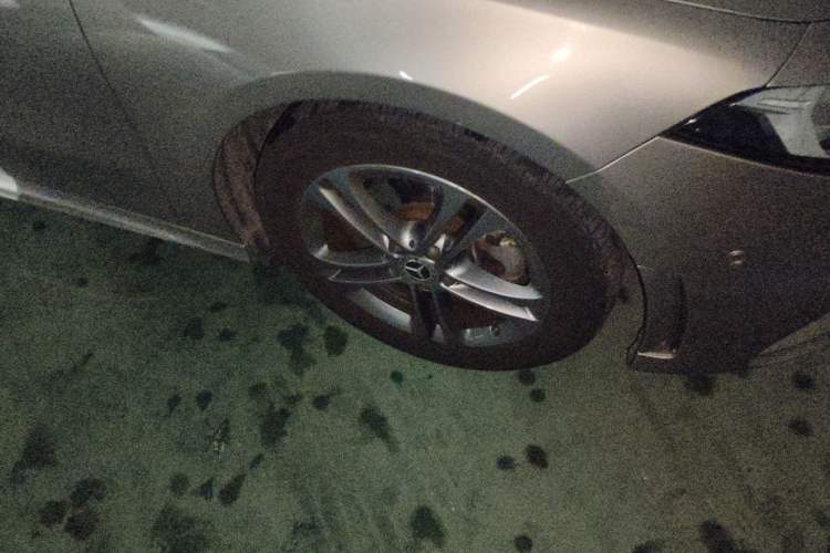 Used Mercedes-Benz A-Class 2020 Second Facelift A 180 L Sport Sedan Right Front Wheel Hub