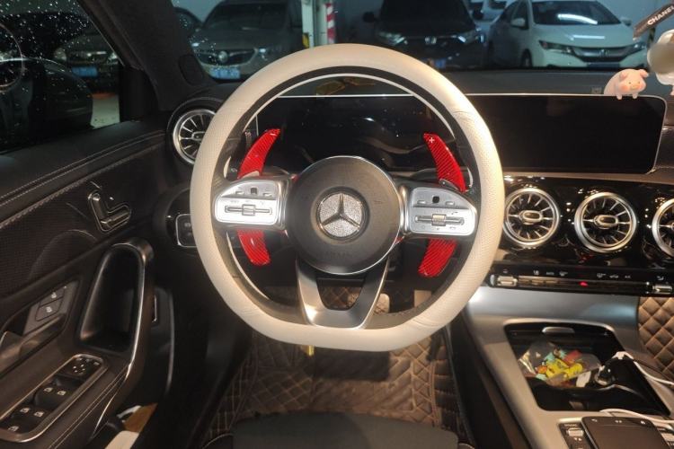 Used Mercedes-Benz A-Class 2020 Restyled A 200 L Sport Sedan Fashion Version Steering Wheel