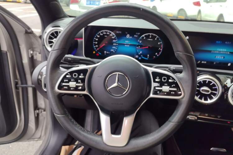 Used Mercedes-Benz A-Class 2020 A 200 L Steering Wheel