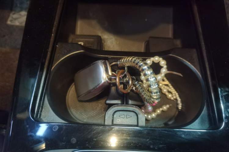 Used Mercedes-Benz A-Class 2020 Restyled A 200 L Sport Sedan Fashion Version Vehicle Key