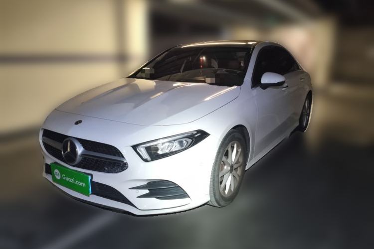Used Mercedes-Benz A-Class 2020 Restyled A 200 L Sport Sedan Fashion Version Guazi used car, China used car export, Used car for sale, Used cars, Cheapest cars for sale