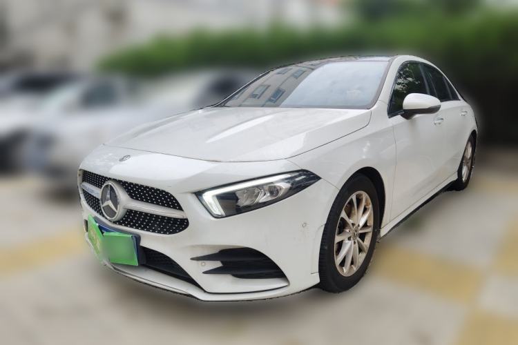 Ojetý Mercedes-Benz A-Class 2020 Restyled A 200 L Sport Sedan Dynamic Version Guazi used car, China used car export, Used car for sale, Used  cars, Cheapest cars for sale